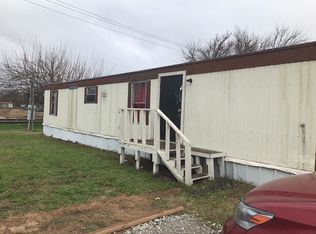 422 N Lillian St, Stephenville, TX 76401