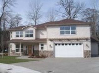 144 SW Mini Ln, Grants Pass, OR 97527