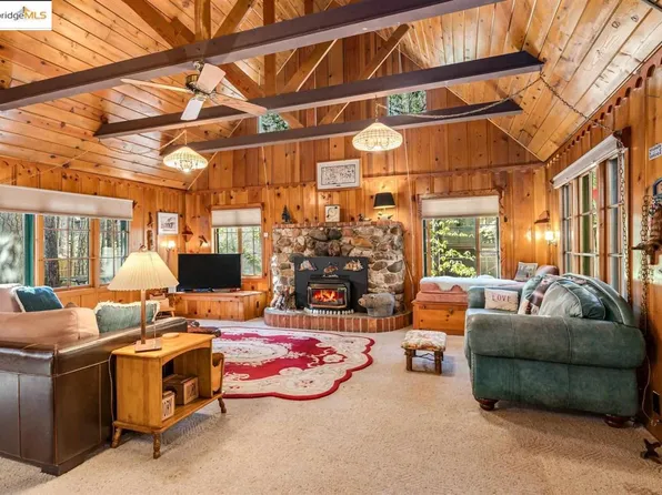 23013 Sierra Dr, Twain Harte, CA 95383