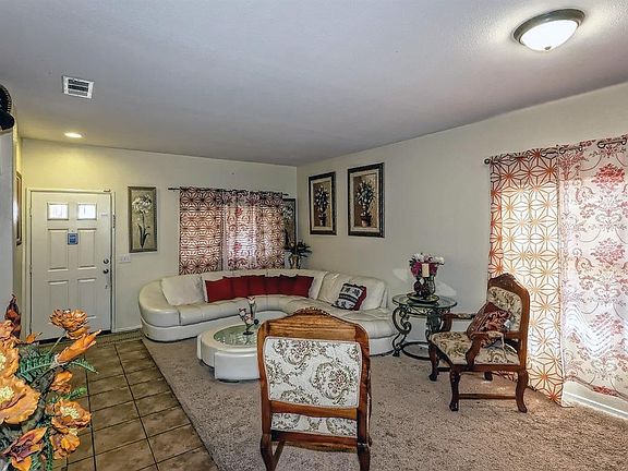 3rd image of 12617 Flintridge St