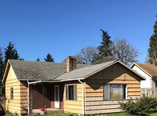 19105 Oatfield Rd, Gladstone, OR 97027