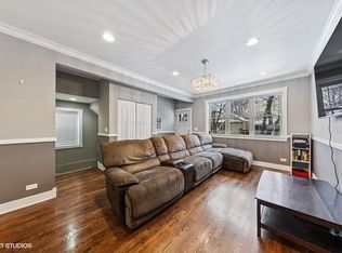 4151 W School St #1, Chicago, IL 60641