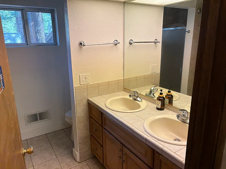 2024 Susquehana Dr — Photo 14