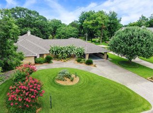 8406 N Tahoe Dr, Houston, TX 77040