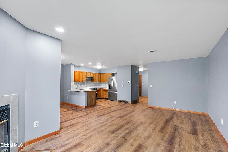3rd image of 67 Harvard Road