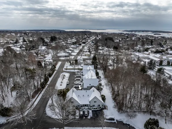 202 Nasketucket Way Unit 202, Fairhaven, MA 02719