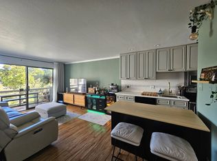 (Undisclosed Address), Emeryville, CA 94608
