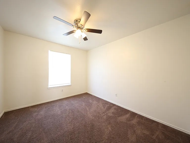 1604 Windward Dr, Killeen — Photo 24