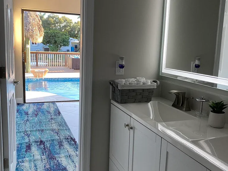 6220 SW 14th St — Photo 34