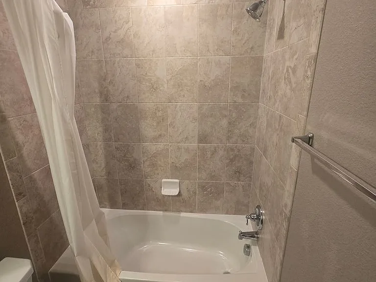 2421 Ridge Top Dr #5 — Photo 24