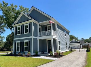 101 Gray Pine Ln, Summerville, SC 29483