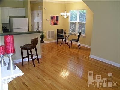 2nd image of 616 S 3rd Street