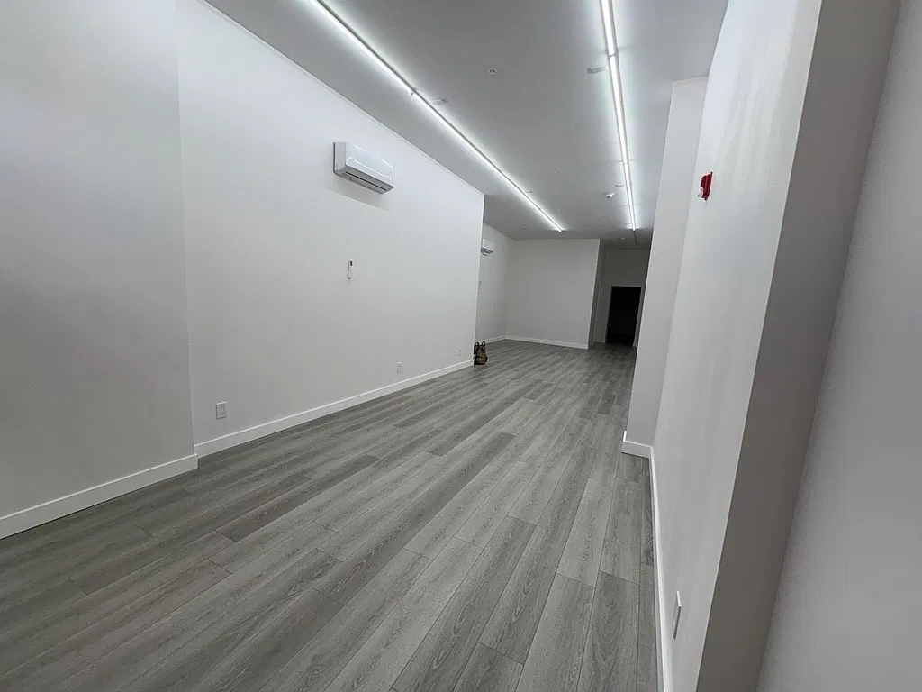 2 bed, $1,600 — Photo 1