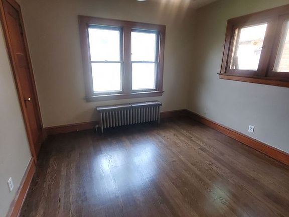 5th image of 3165 N 52nd St #3165