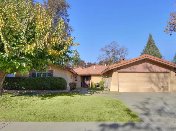 4301 Vista Way, Davis, CA 95618