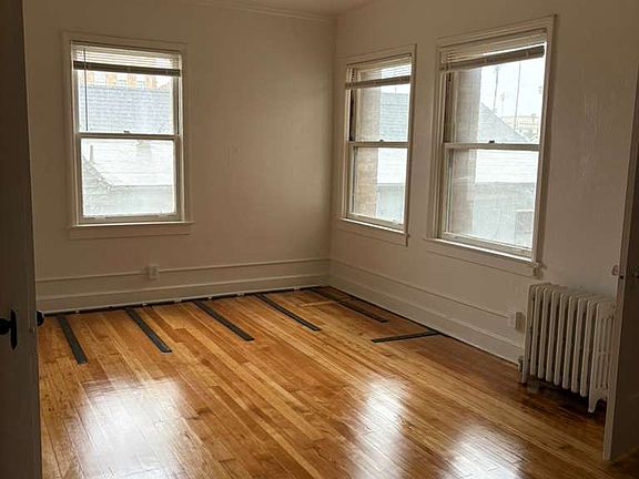 4th image of 320 S Kingsley Dr #303