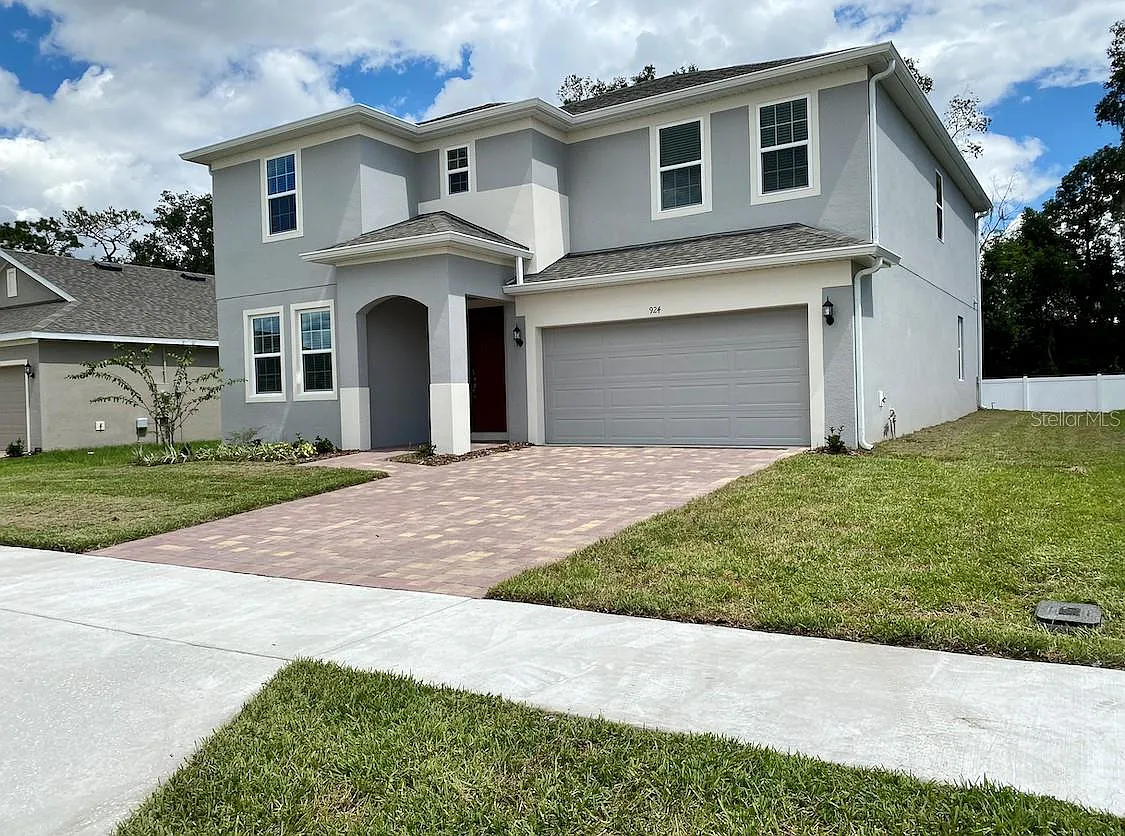 Avenal Ln, Davenport — Photo 2