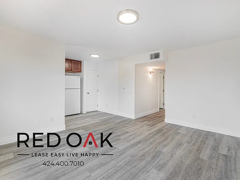 6928 Agnes Ave #2 — Photo 9
