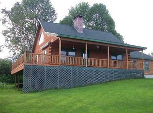 979 Wings Mills Rd, Belgrade, ME 04917