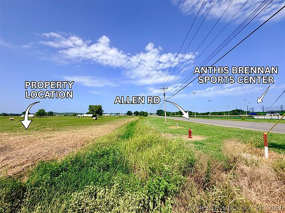3rd image of 1047 W Allen Rd