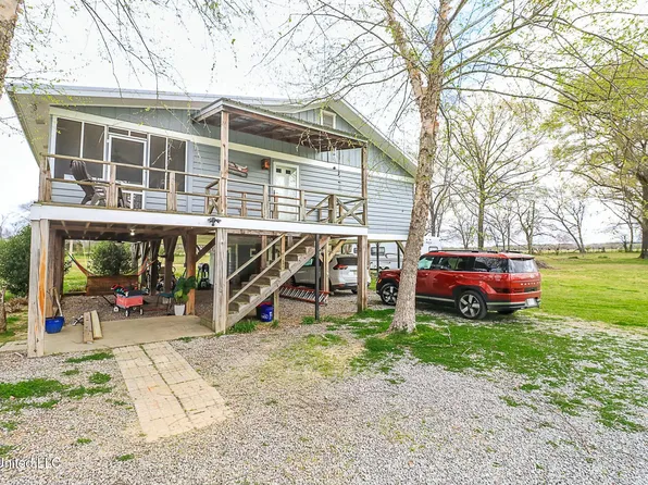 707 Endris Rd, Canton, MS 39046