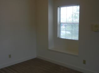 2471 Edgewater Dr APT 8, Beavercreek, OH 45431