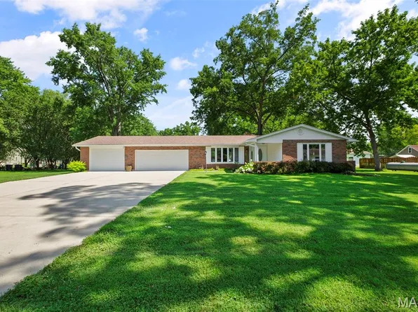 1420 Church St, Portage Des Sioux, MO 63373