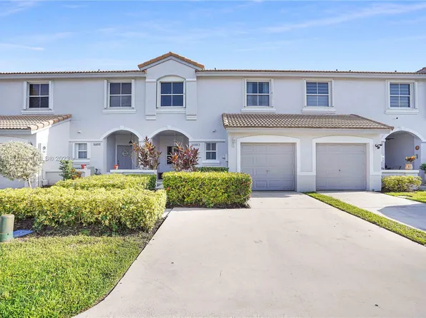 16883 SW 1st St #24-3, Pembroke Pines, FL 33027