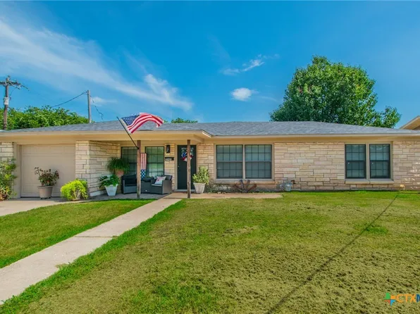 2401 Oak Dr, Gatesville, TX 76528
