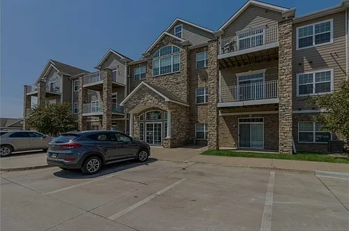 8350 Ep True Pkwy Photo 1