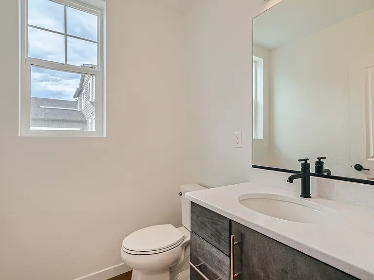 5850 Spring Breeze Dr — Photo 4