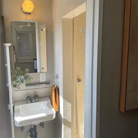 4586 Sunnyside Dr — Photo 27