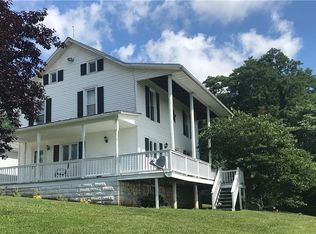7061 Old Shreve Rd, Shreve, OH 44676