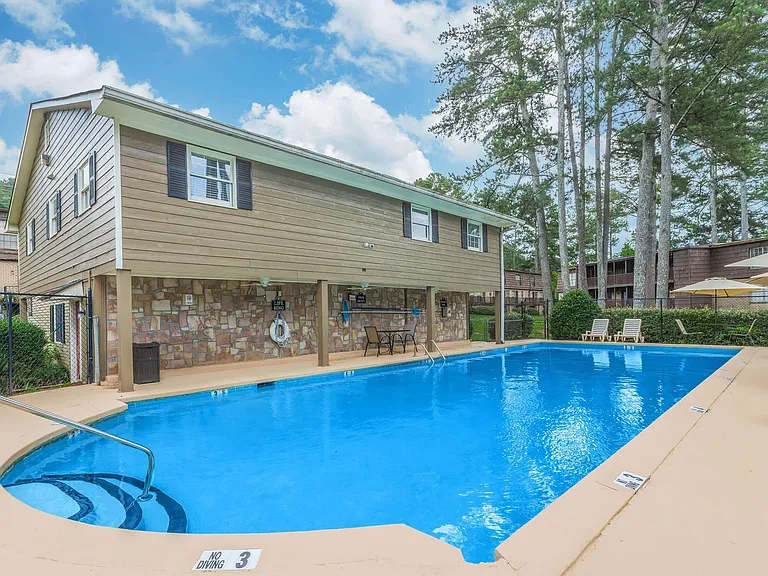 Unwind at Guest House, where luxury meets comfort. Enjoy our inviting pool surrounded by lush landscaping and a vibrant community atmosphere. Your ideal living space awaits. Schedule a tour today and see what makes Guest House special!