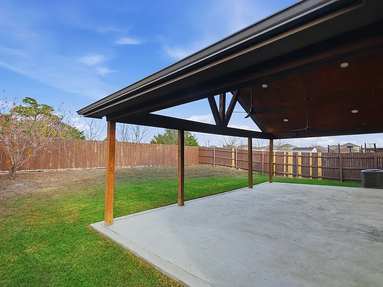 11912 Jamie Dr — Photo 21