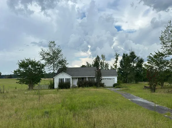 4324 Us Highway 221 N, Kite, GA 31049
