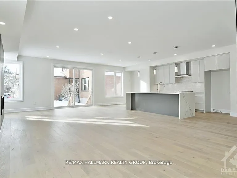 484 Woodland Ave — Photo 12