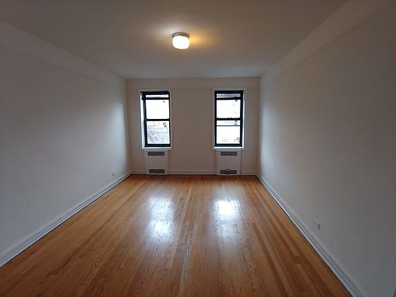 4th image of 92-11 35th Ave #D3