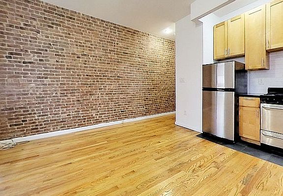 2nd image of 234 E 87th St APT 4B