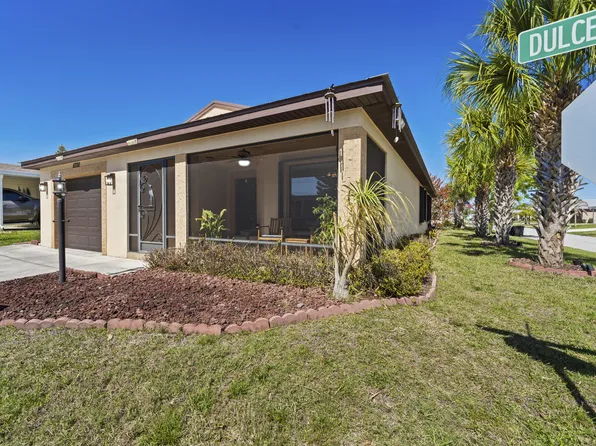 6700 Dulce Real Avenue, Fort Pierce, FL 34951