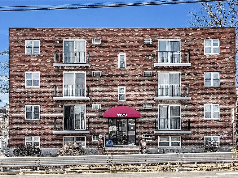 1129 N Shore Rd #1A — Photo 20