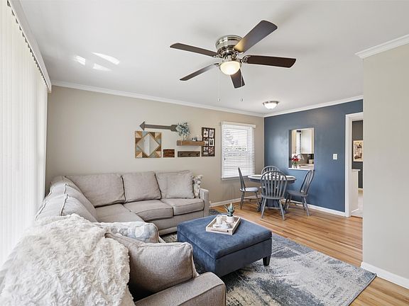 3rd image of 1909 Prospect Ave