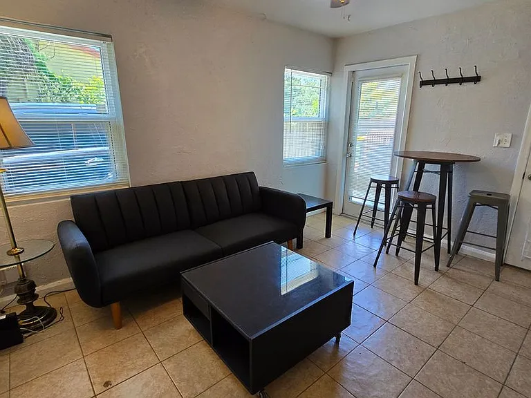 1148 Highland St — Photo 48