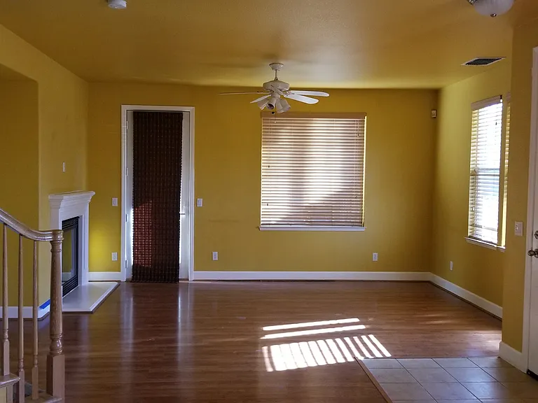 1948 Citrine Way — Photo 4