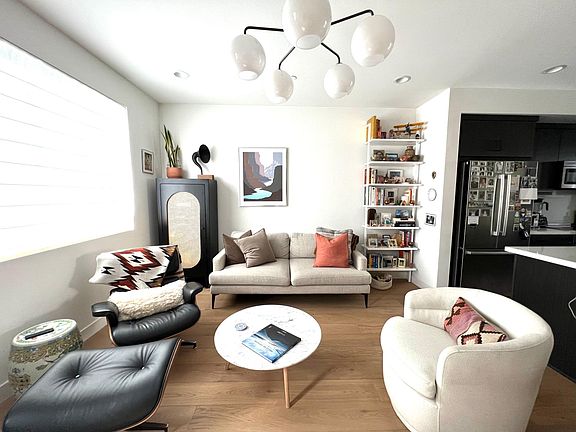 Living room (view from the TV)