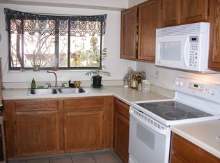 326 Wright St APT 205, Lakewood, CO 80228