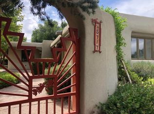 5717 Guadalupe Trl NW, Albuquerque, NM 87107