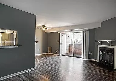 200 Spring Maiden Ct #101 — Photo 4