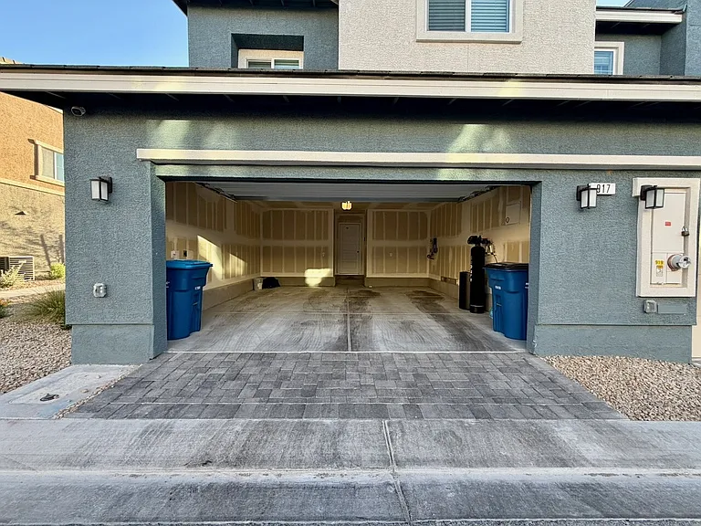 917 Violet Heron St — Photo 43