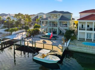 5142 Westshore Dr, New Pt Richey, FL 34652